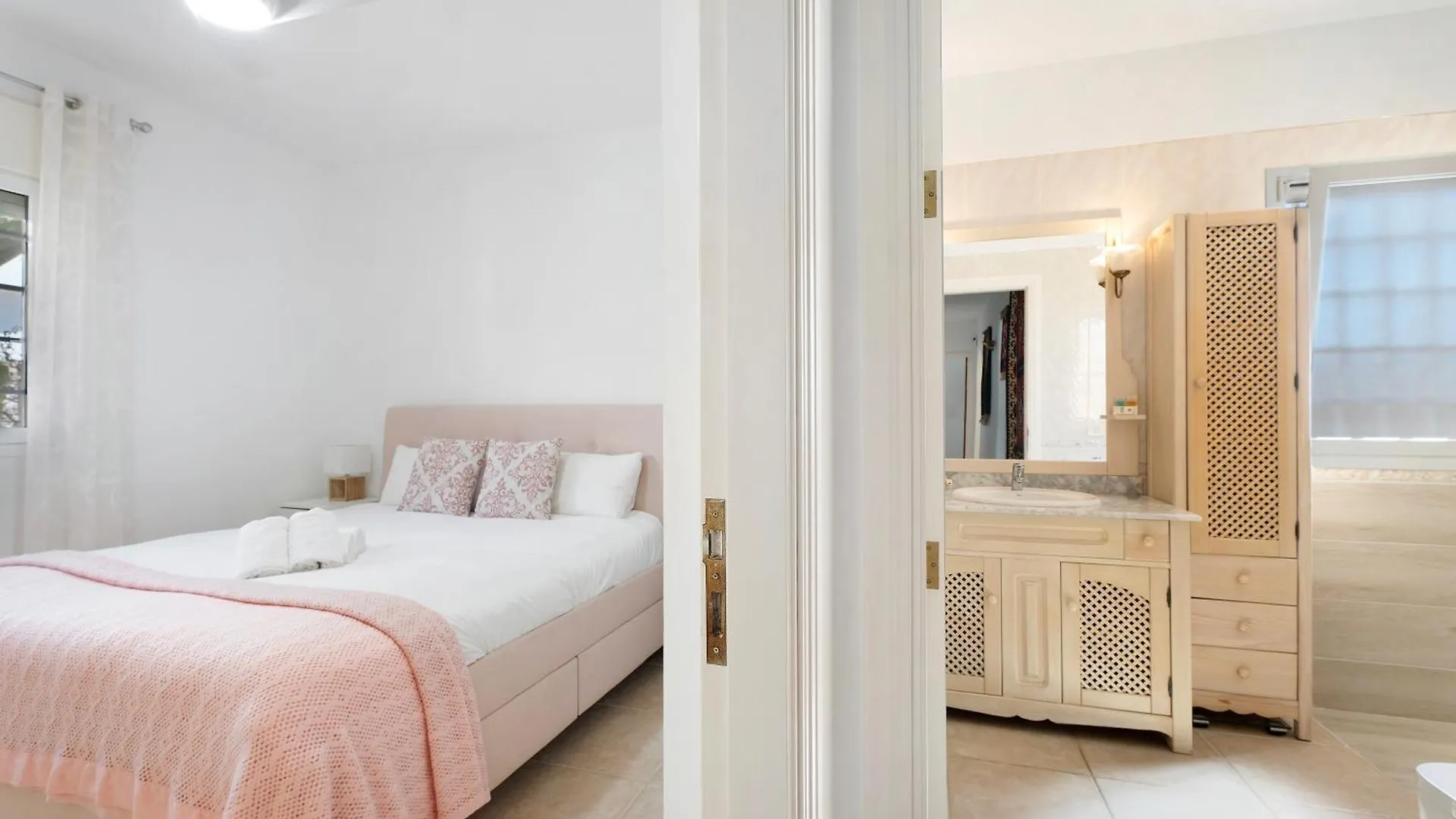 Casa Carla Private, Pool, Air By Paramount Holidays Пуэрто-де-Сантьяго 0*,